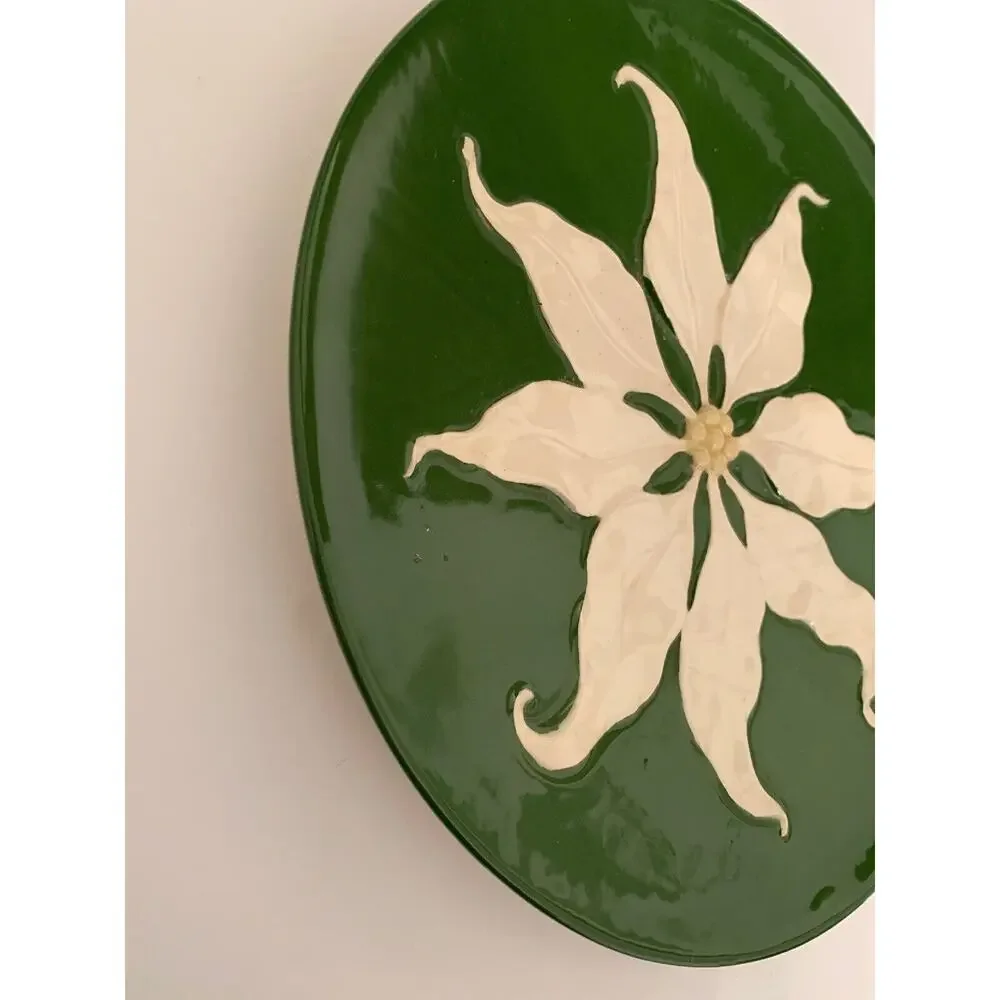 Vintage 1953 Poinsettia Handpainted Plate Green White Kitchshy Holiday 10